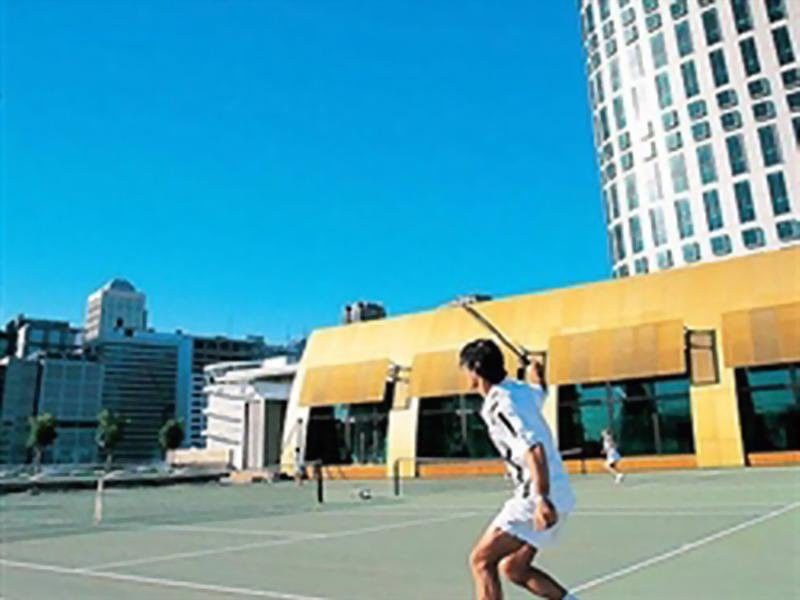 Crown Towers Melbourne Hotel Ngoại thất bức ảnh Tennis at the Westin